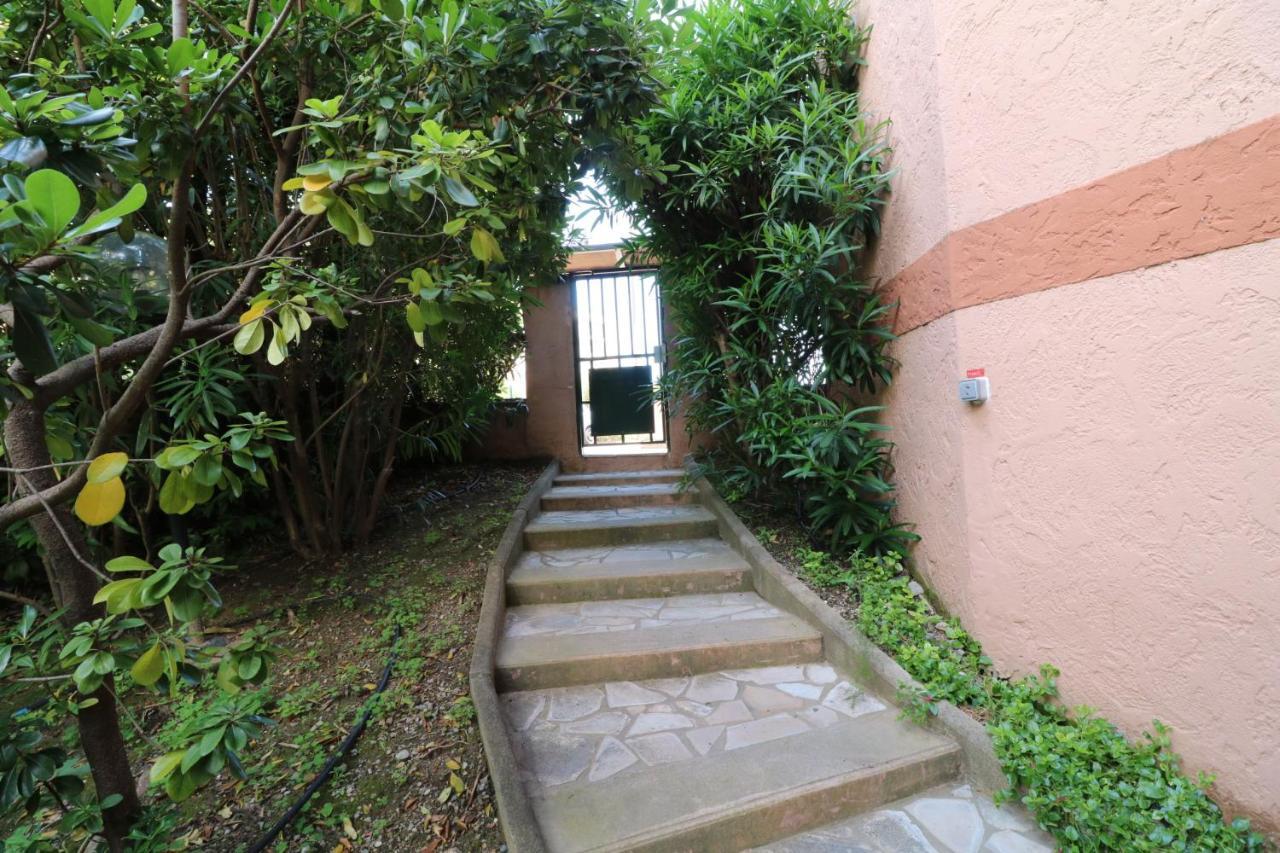 Studio With Beautiful Sea View And Direct Beach Access Cannes Exterior foto