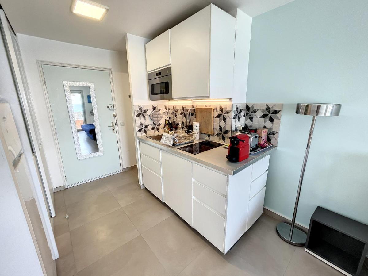 Studio With Beautiful Sea View And Direct Beach Access Cannes Exterior foto